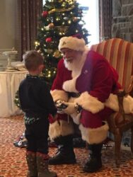 Real beard Santa entertainer in Toronto