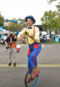 Juggler unicycle entertainment in Toronto