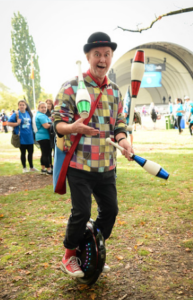 Juggler entertainer in Toronto